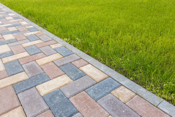 Best Professional Driveway Pavers  in Ainaloa, HI